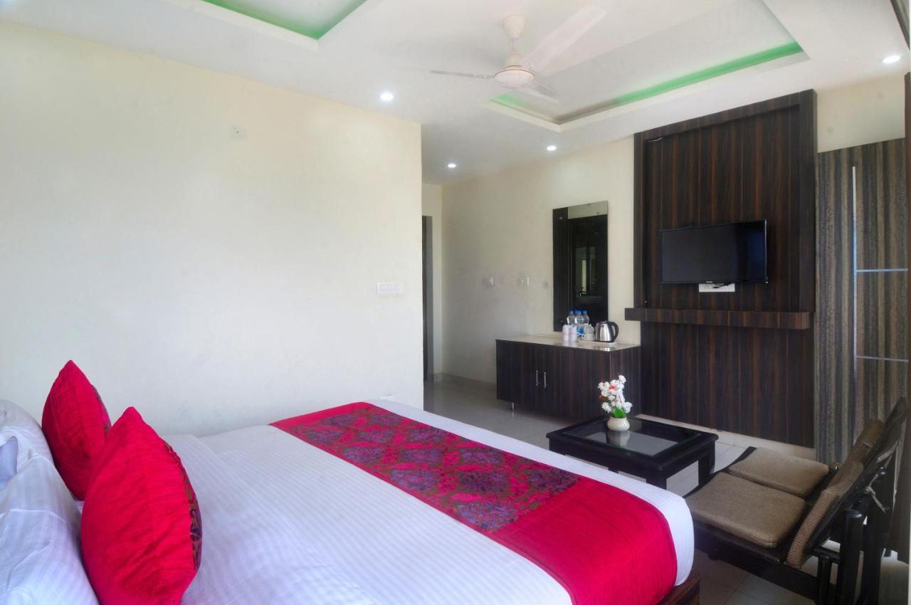 Hotel Bliss Valley Dharamshala - Beautiful View Of Mountains From Rooms Exteriör bild
