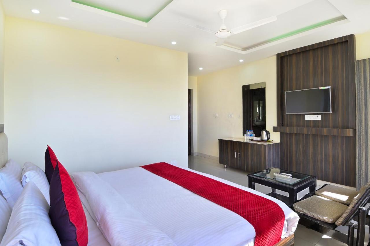 Hotel Bliss Valley Dharamshala - Beautiful View Of Mountains From Rooms Exteriör bild